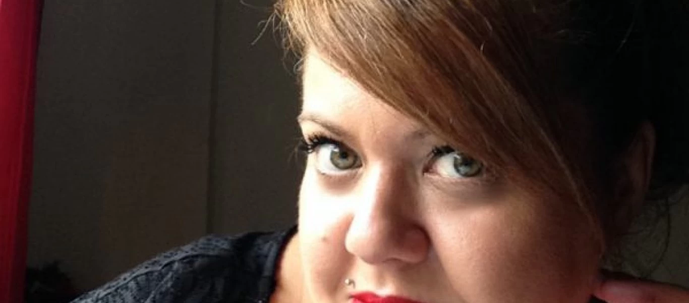 Αντιγόνη Πάντα Χαρβά: «Μου έλεγαν το λίπος θα σε καταπιεί - Είδα το φαγητό ως διέξοδο» (βίντεο)